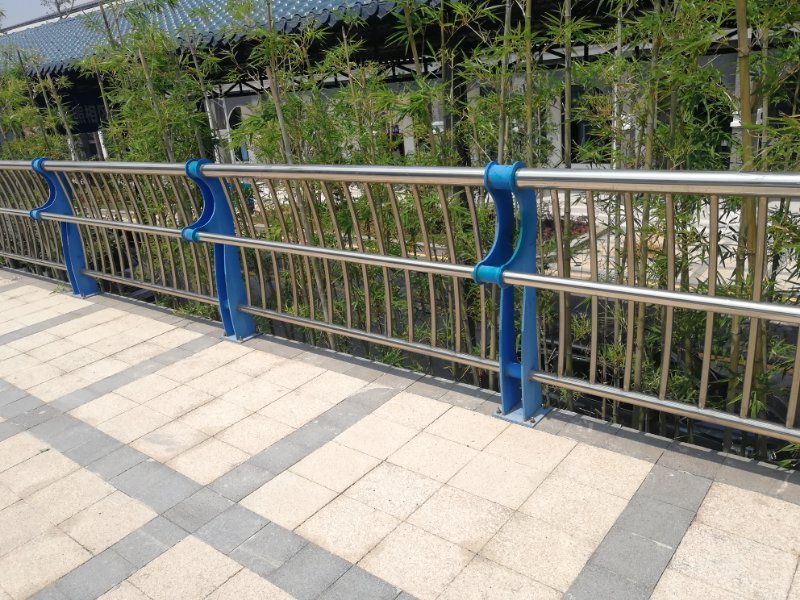 景观桥梁201/304不锈钢复合管栏杆